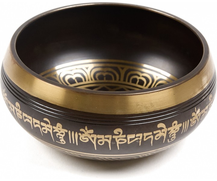 Tibetan bowl decorated AL 122