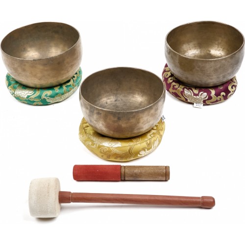 Set of old Himalayan singing bowls ST 14/3 "Here and Now"